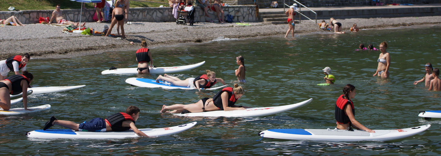 Schulsportwochen - Surfen am Millstätter See